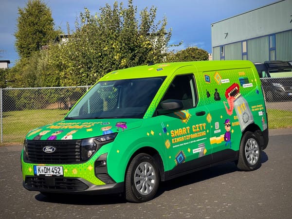 Smart City Heroes starten mit DataMobil und DataBikes durch